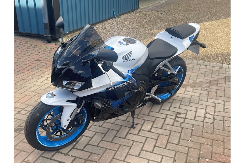 Used Honda CBR 2009 for sale - 78605489: Photo 6