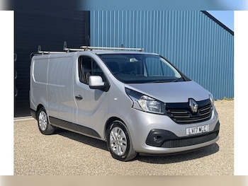 Used Renault Trafic 2017 for sale - 79436051: Photo