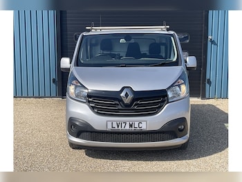 Used Renault Trafic 2017 for sale - 79436051: Photo