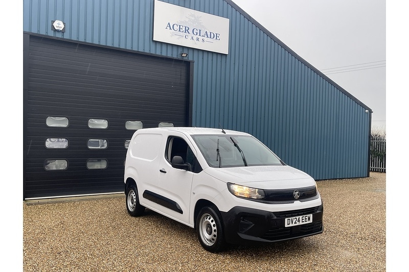Used Vauxhall Combo 2024 for sale - 76962825: Photo 1