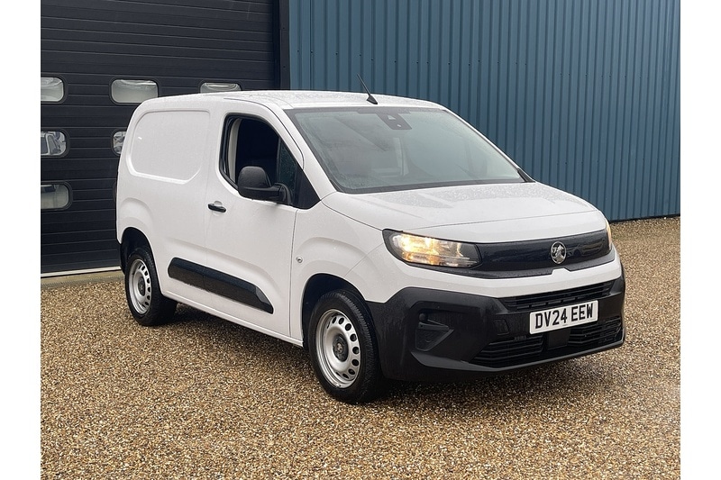 Used Vauxhall Combo 2024 for sale - 76962825: Photo 2