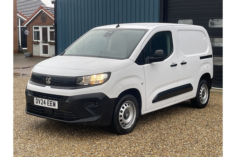 Used Vauxhall Combo 2024 for sale - 76962825: Photo 4