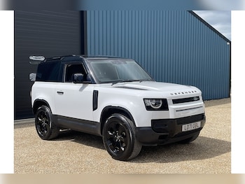 Used Land Rover Defender 2021 for sale - 78711511: Photo