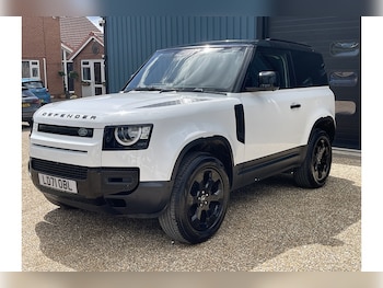Used Land Rover Defender 2021 for sale - 78711511: Photo