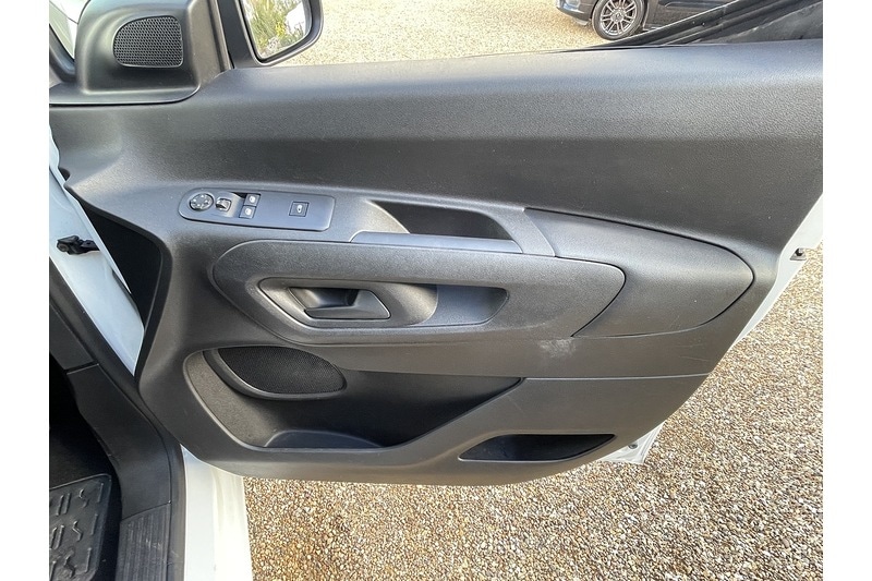 Used Vauxhall Combo 2020 for sale - 76351764: Photo 15