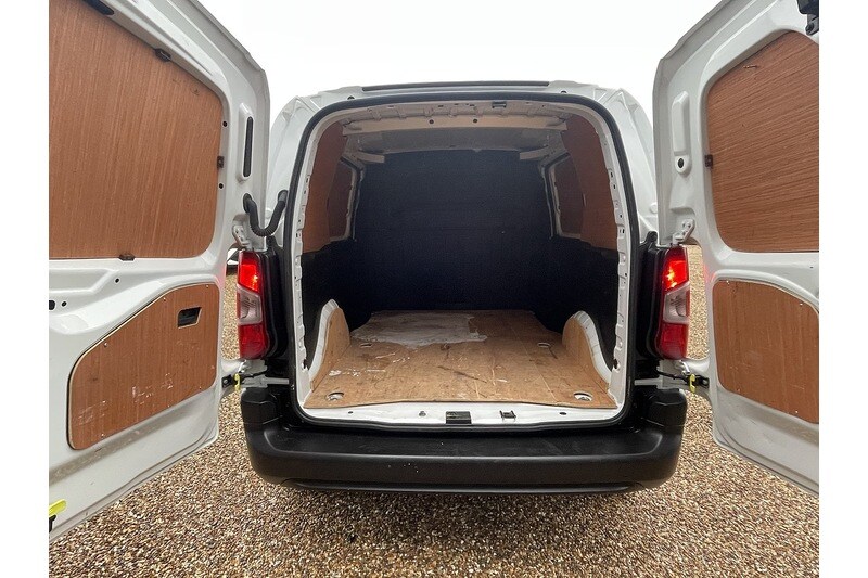 Used Toyota ProAce 2022 for sale - 76962817: Photo 11