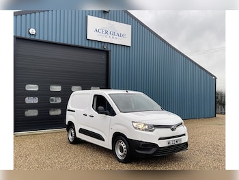 Toyota ProAce feature image