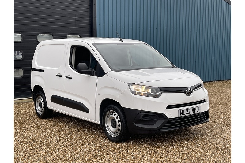 Used Toyota ProAce 2022 for sale - 76962817: Photo 2