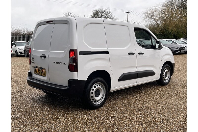 Used Toyota ProAce 2022 for sale - 76962817: Photo 8