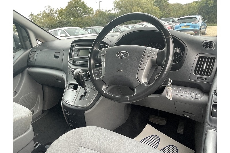 Used Hyundai i800 2018 for sale - 76320249: Photo 18