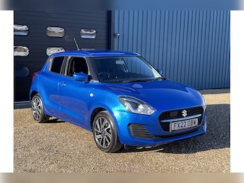 Used Suzuki Swift 2022 for sale - 79436072: Photo