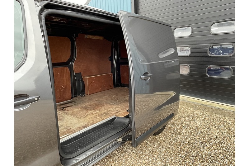 Used Toyota ProAce 2022 for sale - 77547809: Photo 21