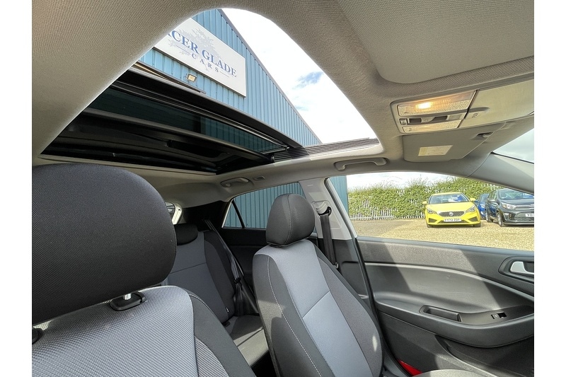 Used Hyundai i20 2018 for sale - 76210914: Photo 15