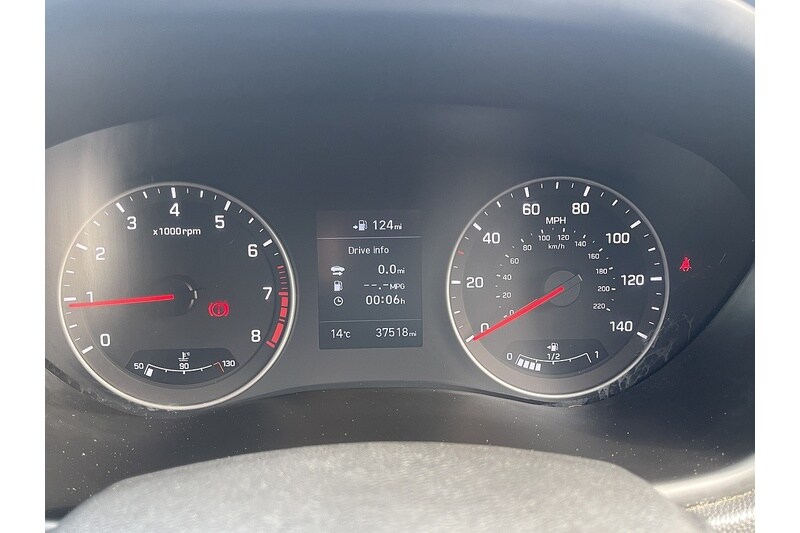 Used Hyundai i20 2018 for sale - 76210914: Photo 17