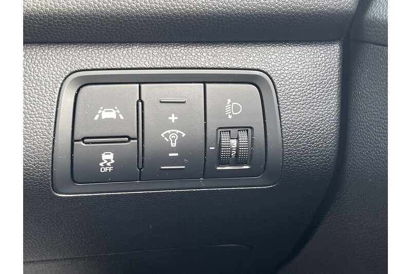 Used Hyundai i20 2018 for sale - 76210914: Photo 21