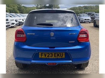 Used Suzuki Swift 2023 for sale - 79436162: Photo