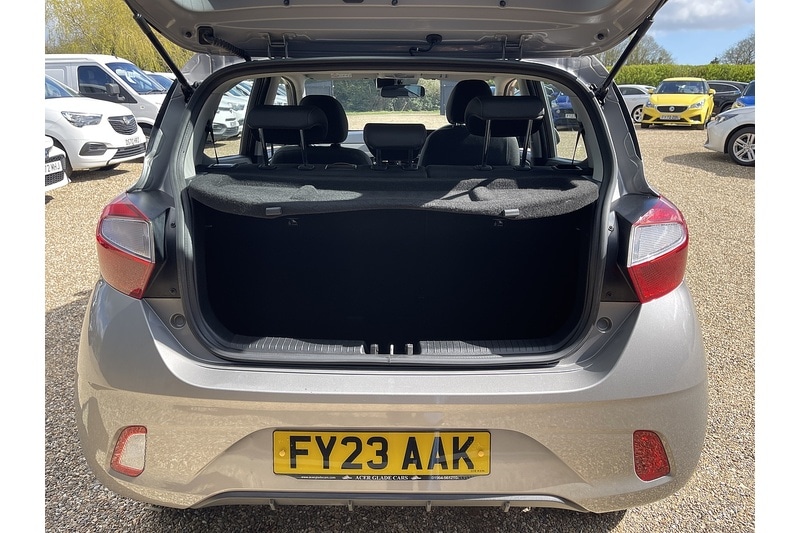 Used Hyundai i10 2023 for sale - 78111460: Photo 10