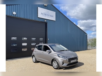 Used Hyundai i10 2023 for sale - 78111460: Photo