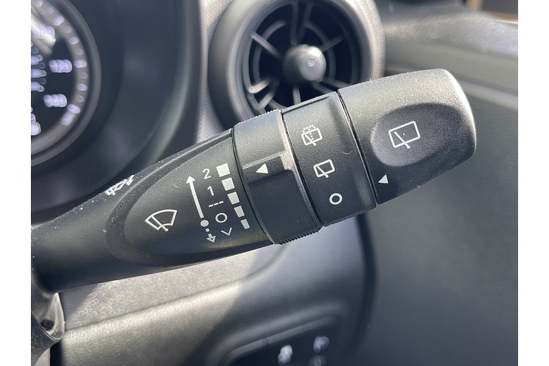 Used Hyundai i10 2023 for sale - 78111460: Photo 20