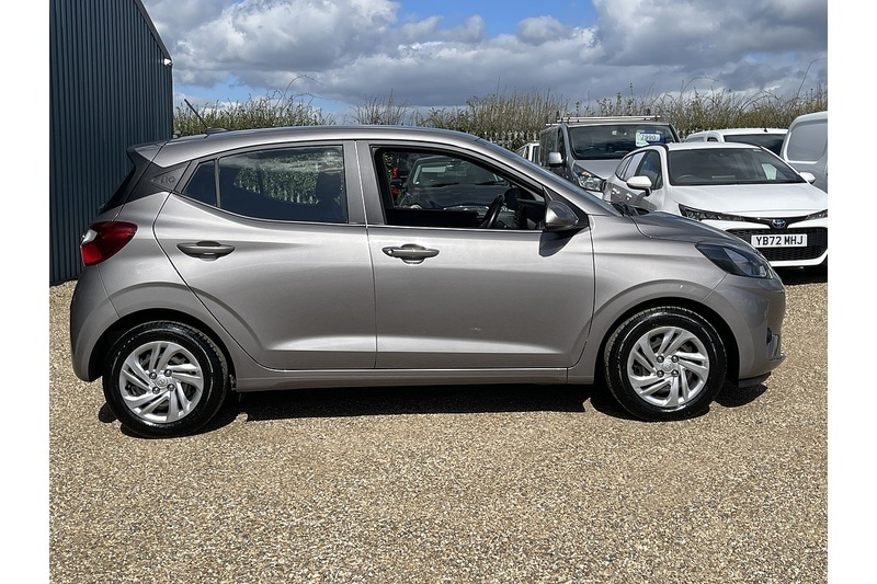 Used Hyundai i10 2023 for sale - 78111460: Photo 9