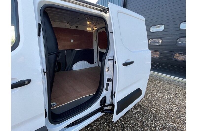 Used Vauxhall Combo 2021 for sale - 76555187: Photo 11