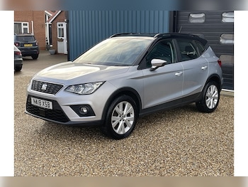Used SEAT Arona 2018 for sale - 78594197: Photo