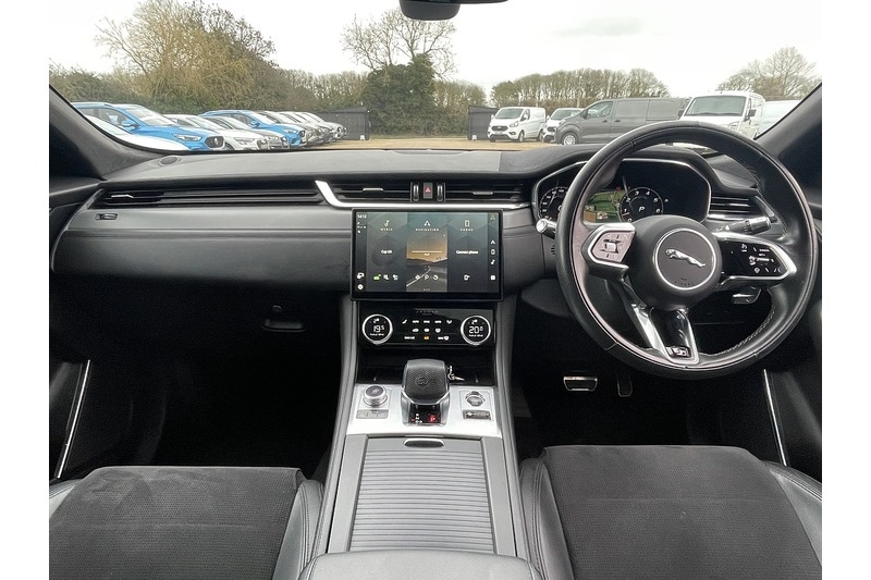 Used Jaguar F-Pace 2022 for sale - 77708974: Photo 10