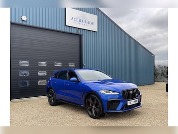 2022 - P550 V8 SVR 5-Door