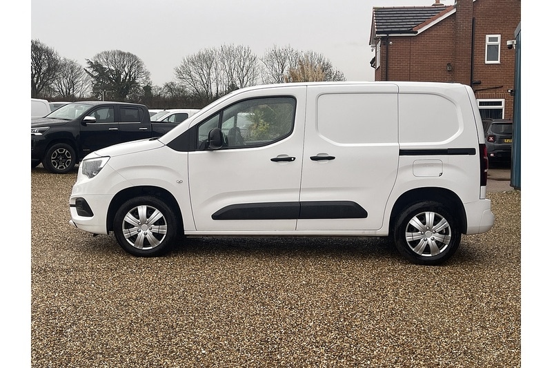 Used Vauxhall Combo 2020 for sale - 76962815: Photo 5
