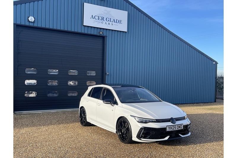 Used Volkswagen Golf 2025 for sale - 76932151: Photo 1