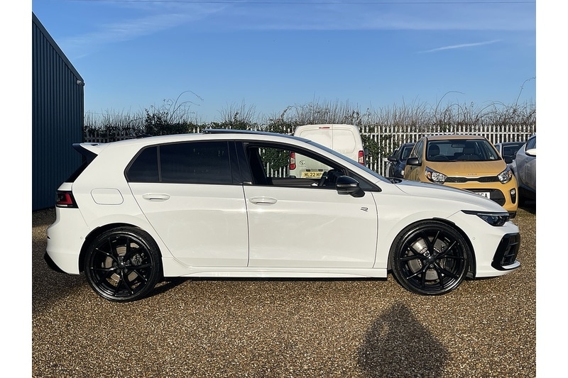 Used Volkswagen Golf 2025 for sale - 76932151: Photo 9