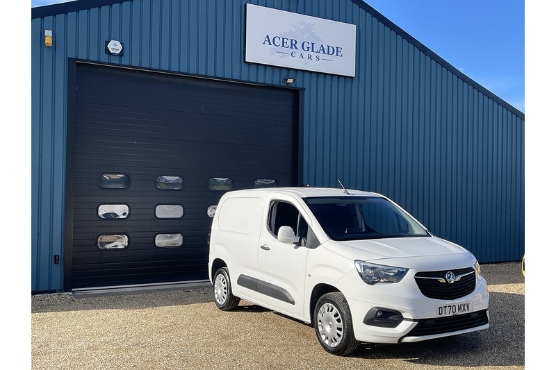 Used Vauxhall Combo 2021 for sale - 76351790: Photo 1