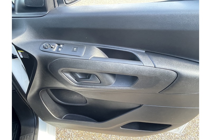 Used Vauxhall Combo 2021 for sale - 76351790: Photo 14