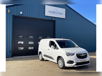 Vauxhall - Combo