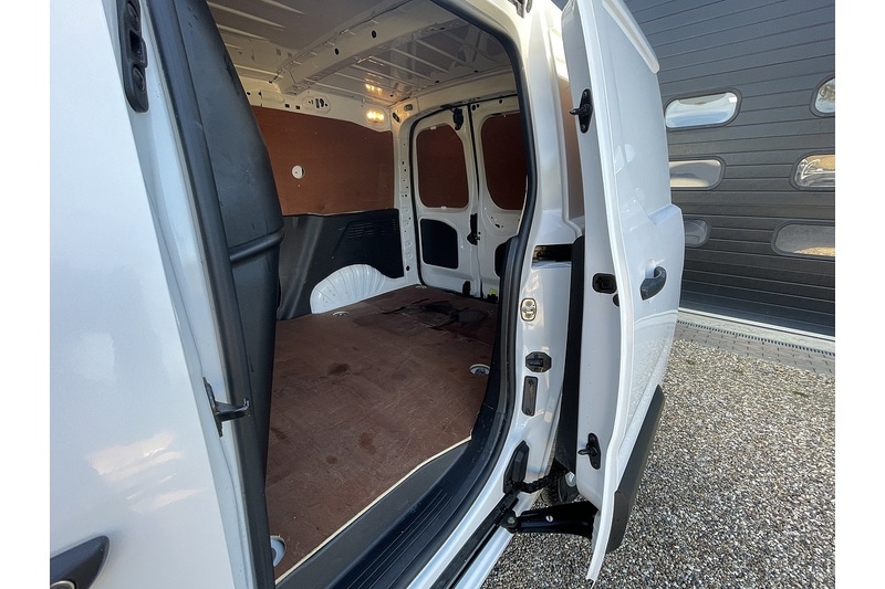 Used Vauxhall Combo 2020 for sale - 76351791: Photo 11
