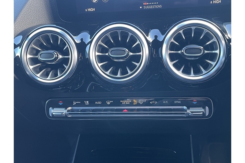 Used Mercedes-Benz GLA 2023 for sale - 77632247: Photo 18