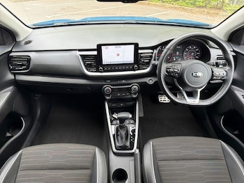 Used Kia Stonic 2021 for sale - 79199291: Photo