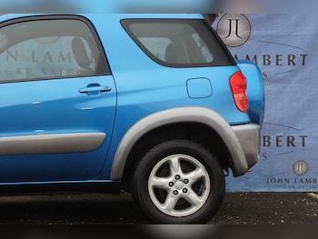 Used Toyota RAV4 2003 for sale - 77546904: Photo