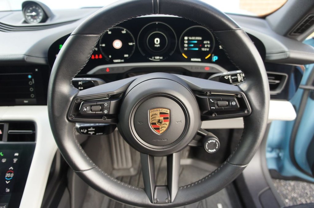 Used Porsche Taycan 2022 for sale - 77571703: Photo 13