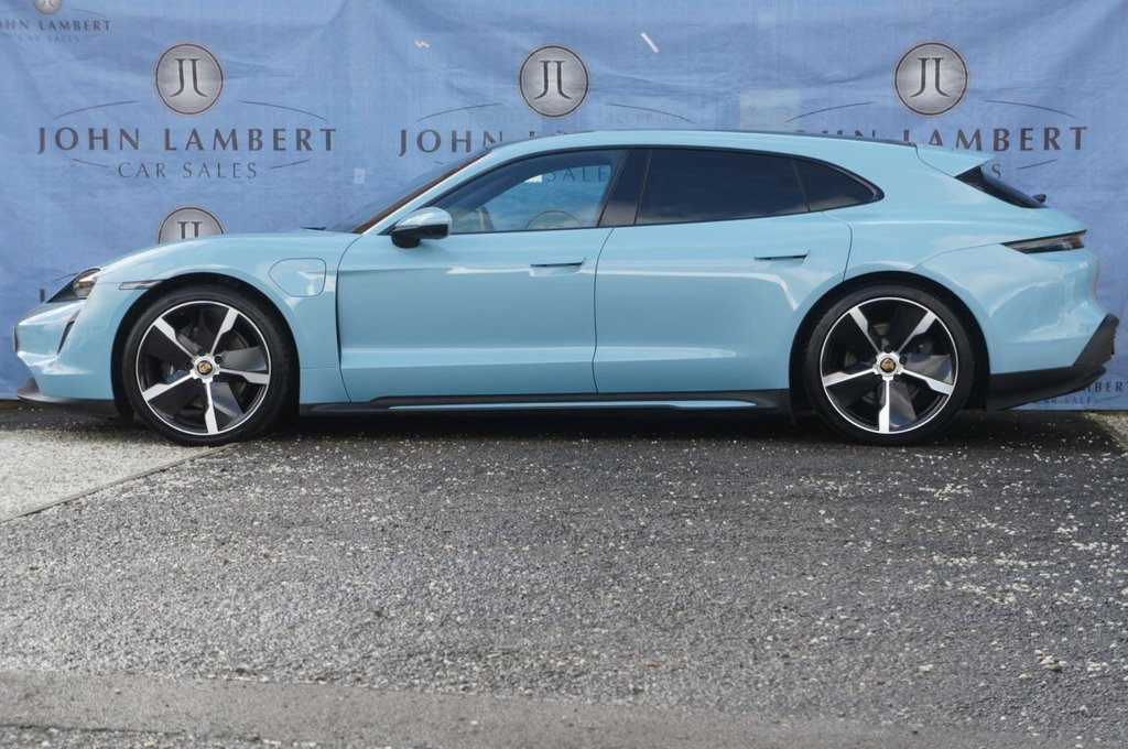 Used Porsche Taycan 2022 for sale - 77571703: Photo 2