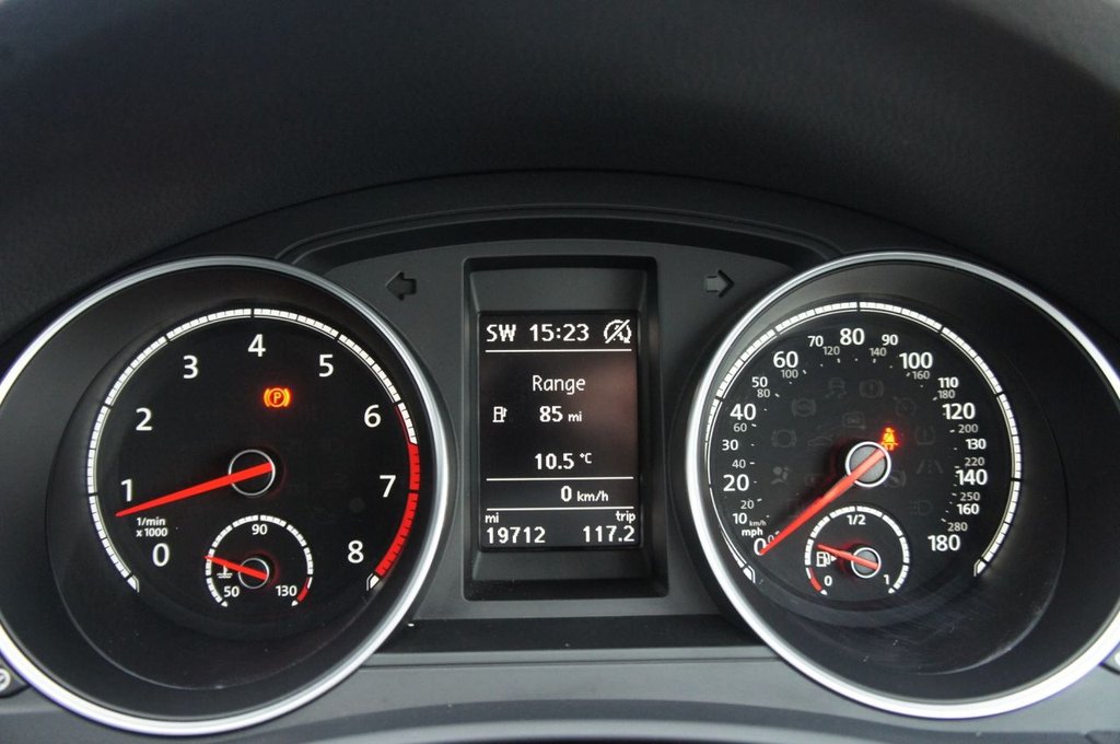 Used Volkswagen Scirocco 2016 for sale - 77879659: Photo 11