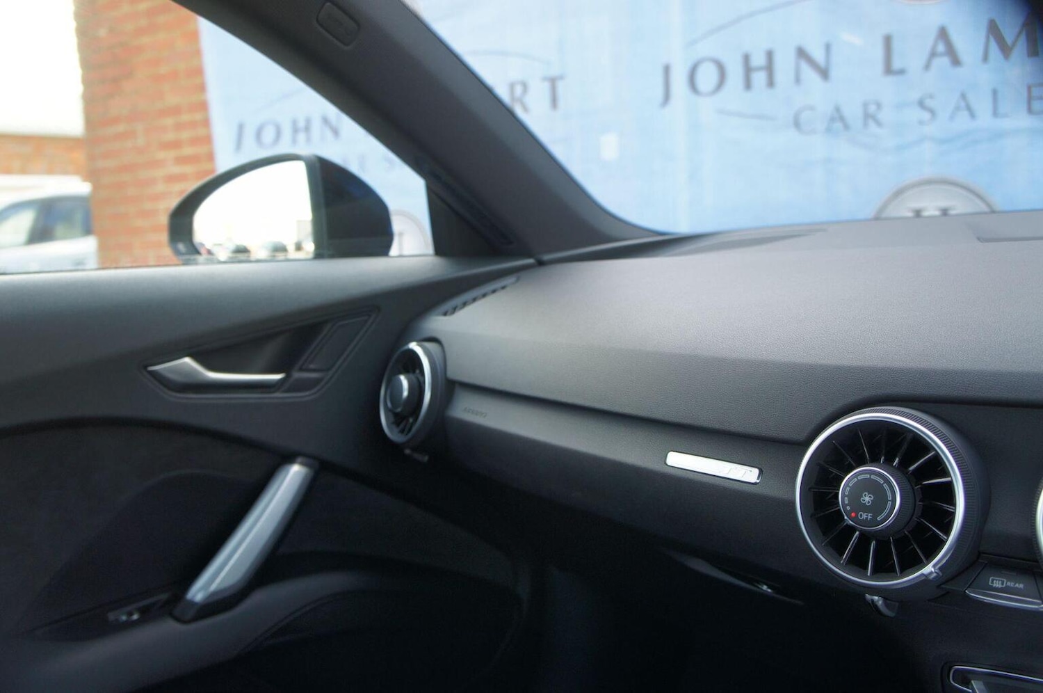 Used Audi TT 2017 for sale - 76914429: Photo 14