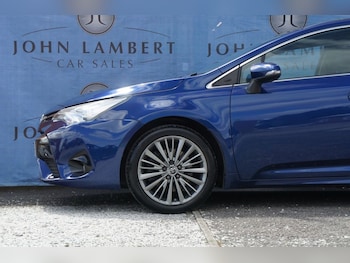 Used Toyota Avensis 2016 for sale - 78896733: Photo