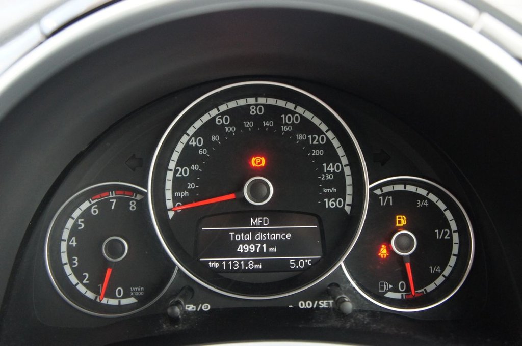 Used Volkswagen Beetle 2013 for sale - 77593875: Photo 11