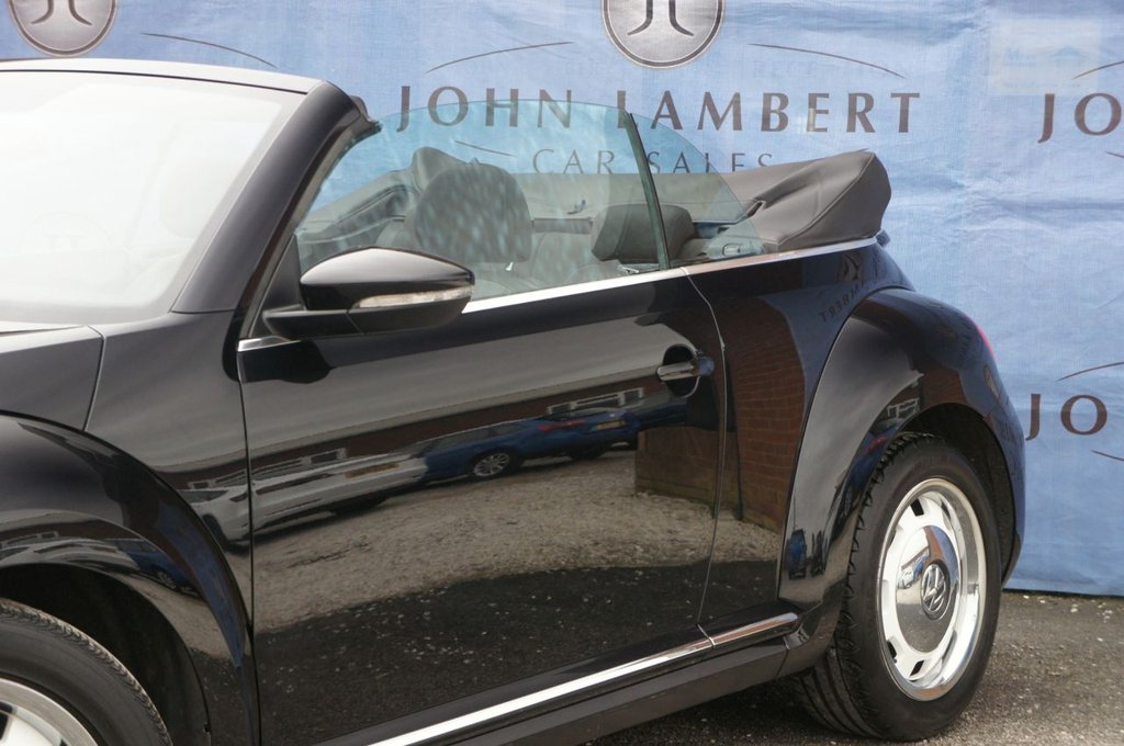 Used Volkswagen Beetle 2013 for sale - 77593875: Photo 3