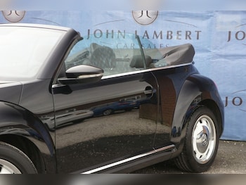 Used Volkswagen Beetle 2013 for sale - 77593875: Photo