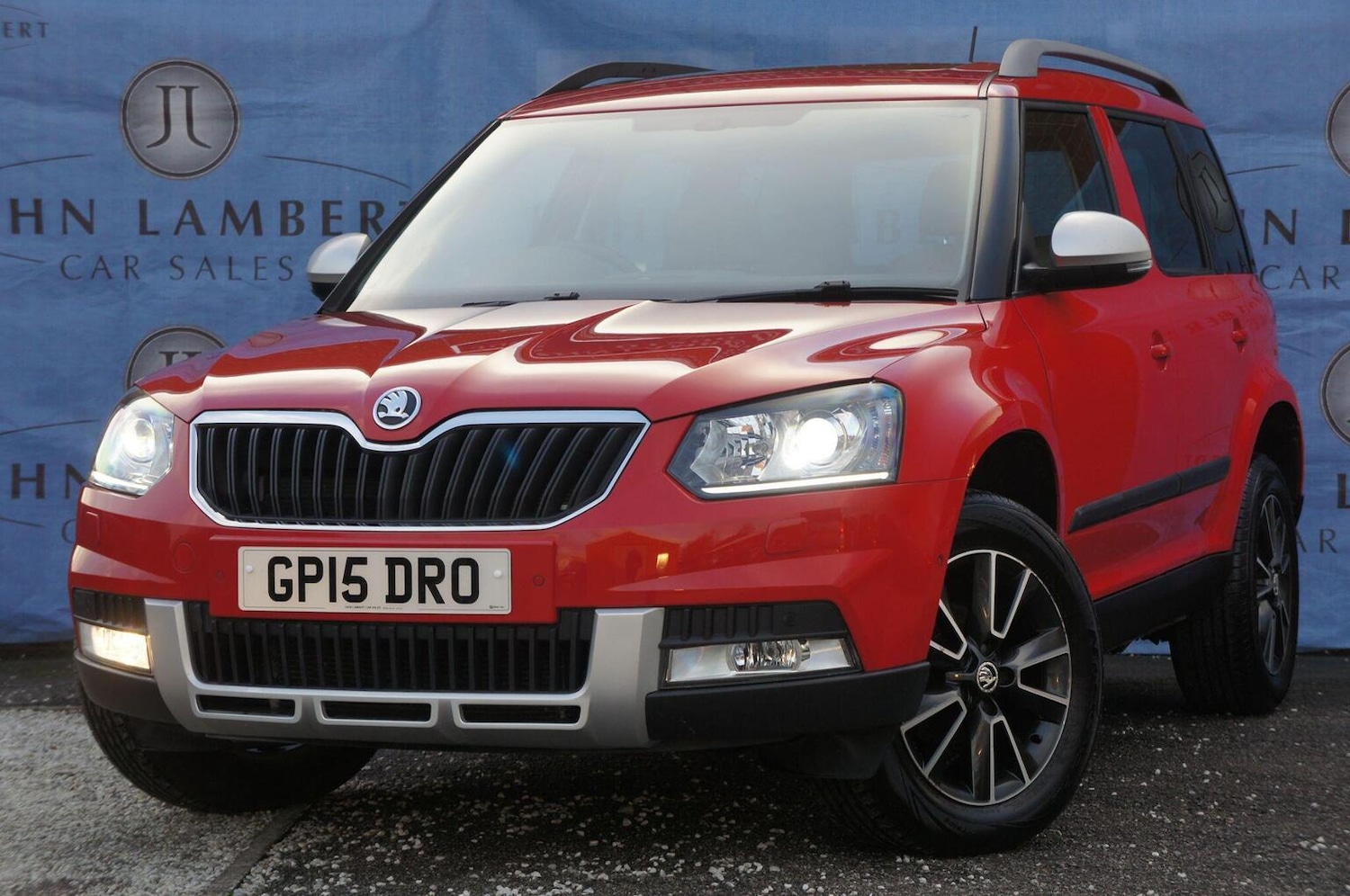 Used Skoda Yeti 2015 for sale - 76914425: Photo 1