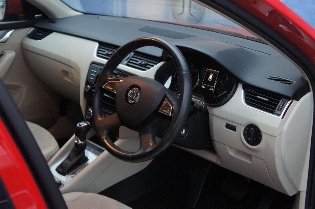 Used Skoda Octavia 2014 for sale - 77260937: Photo 8