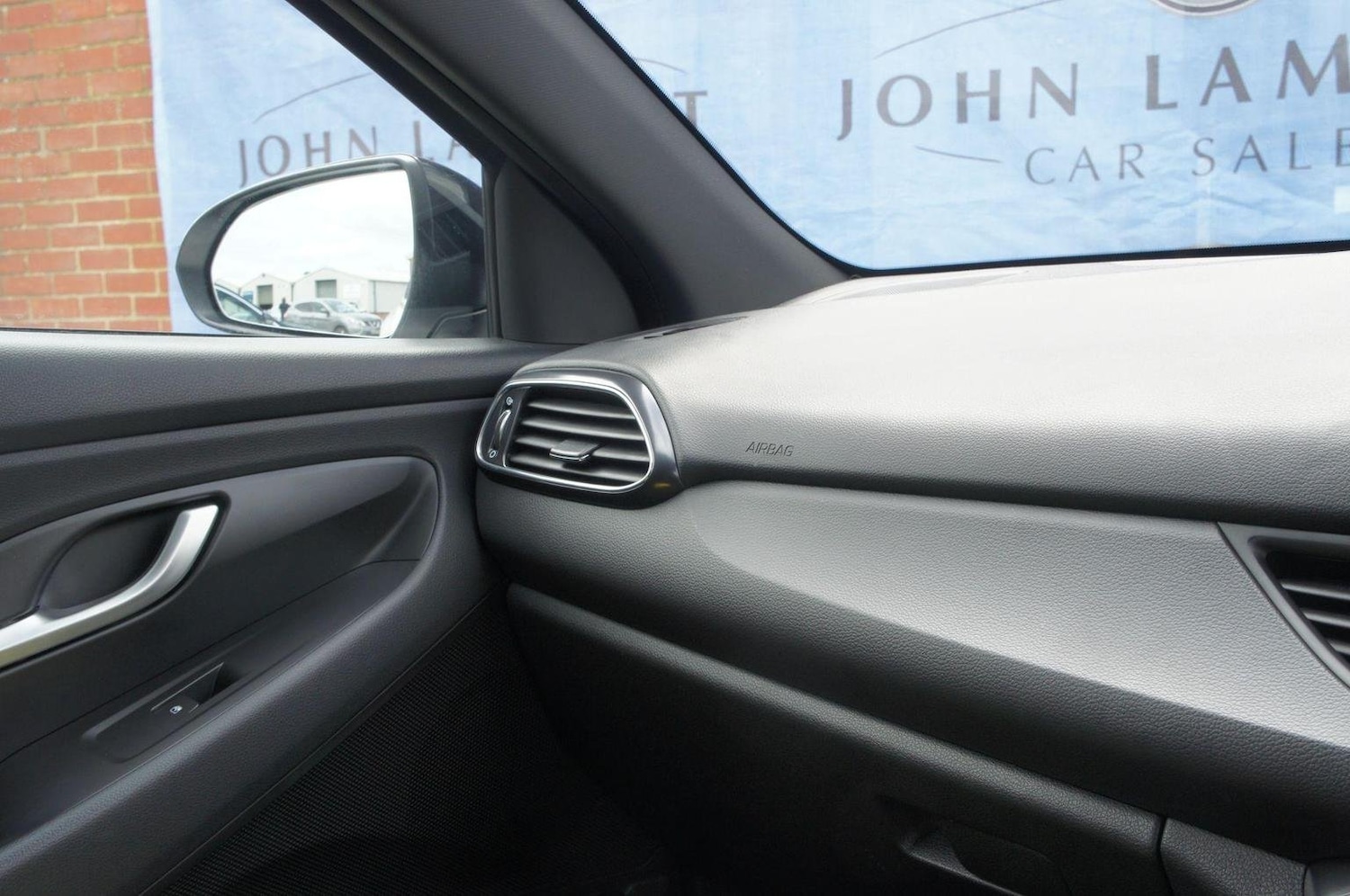 Used Hyundai i30 2019 for sale - 76914432: Photo 14