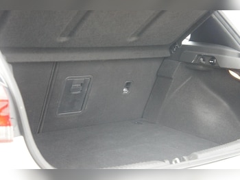 Used Hyundai i30 2019 for sale - 76914432: Photo